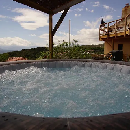Maison Chaleureuse Avec Vue Imprenable Arboussols